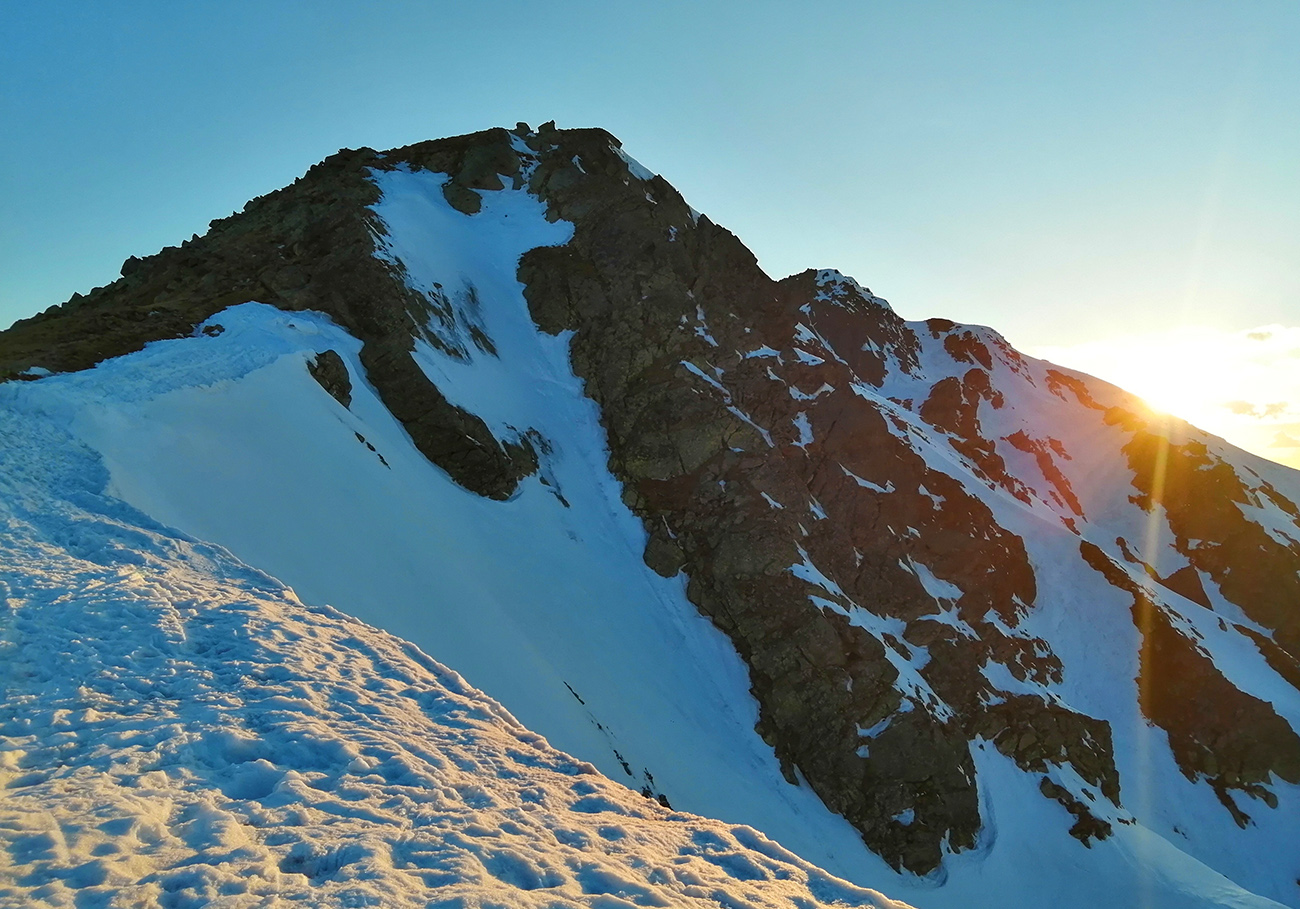 zbohom-bud-corona-sezona-den-prvy