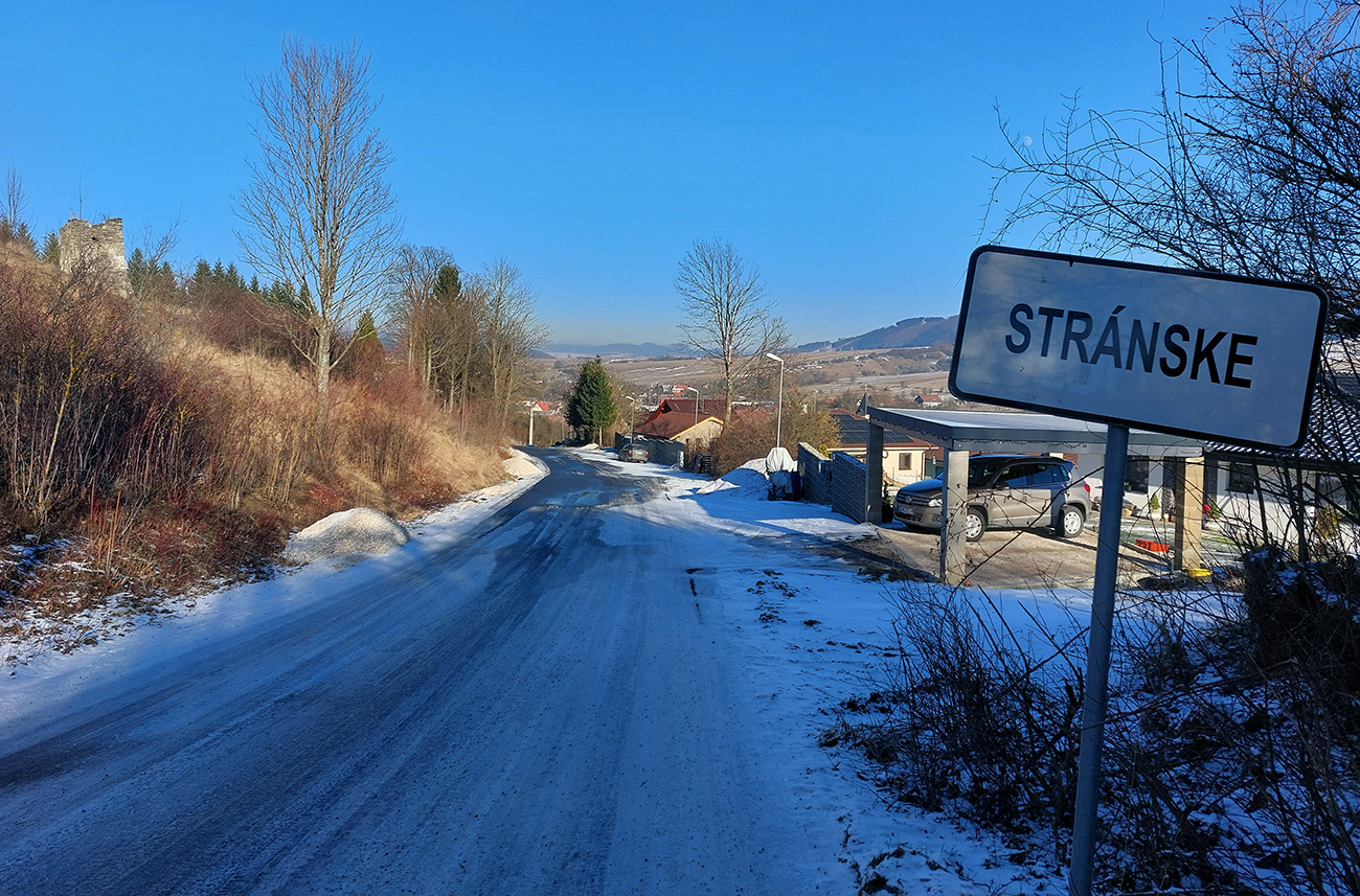 A_vjazd_do_Stránskeho_ešte_väčšia_sranda.