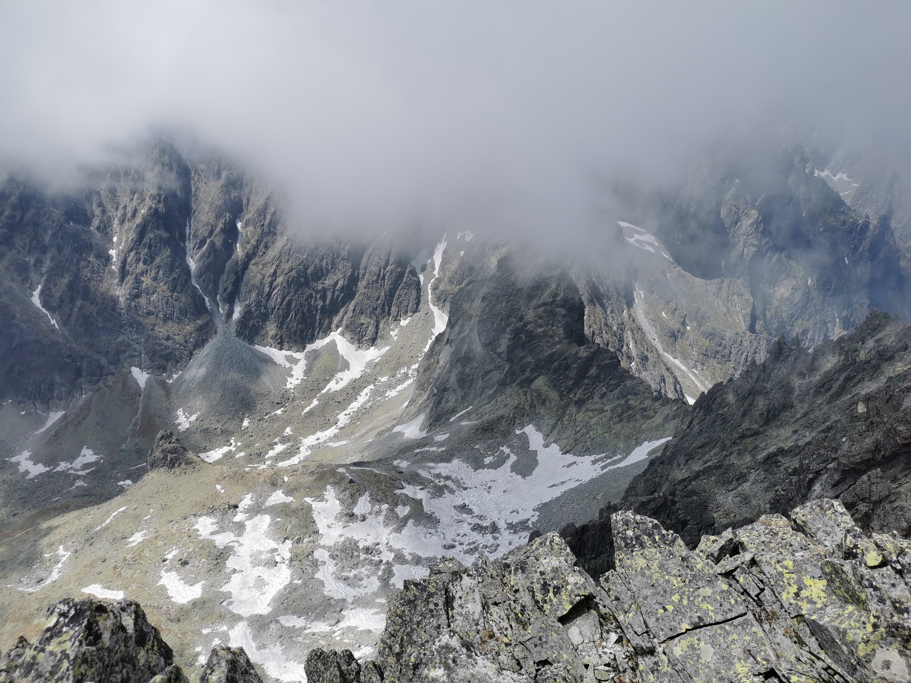 snehy_aktuálne_v_závere_Batizovskej_doliny