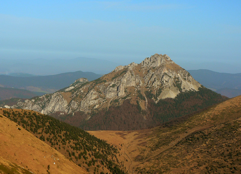 okolo-l�utovskej-doliny