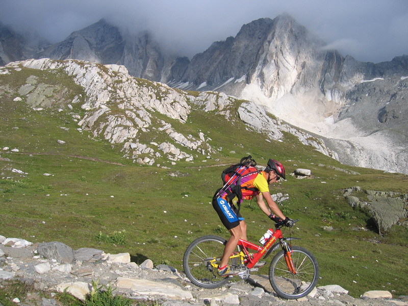 bike-and-hike-eisjochl-2895m-a-hohe-wilde-3480m