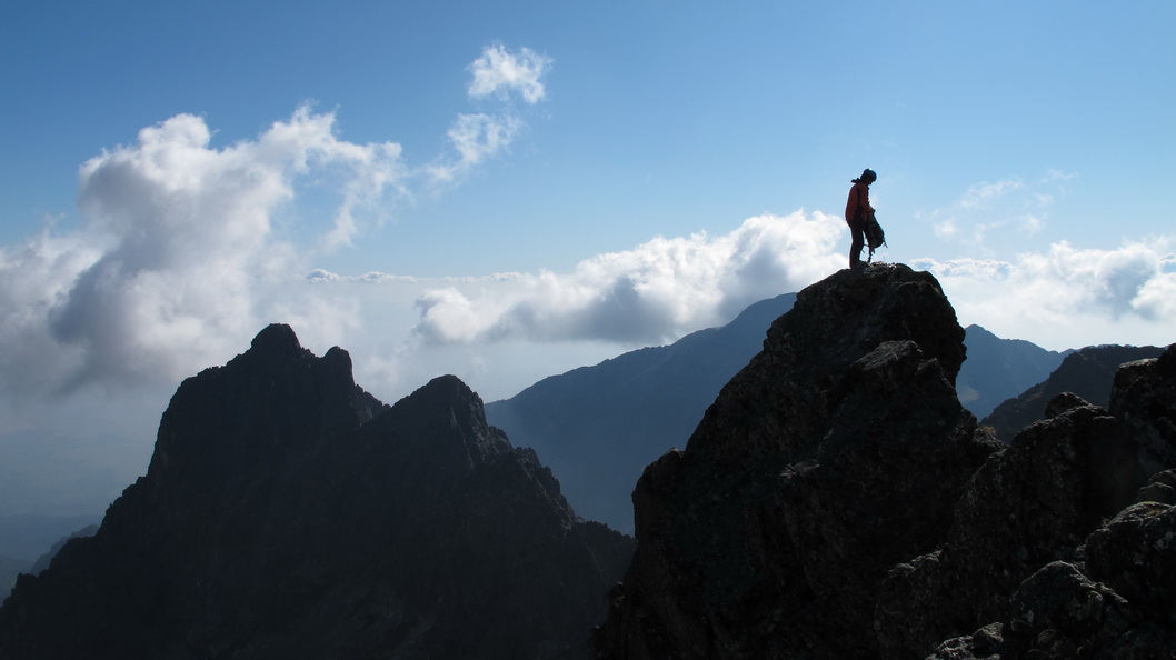 cesta-k-slnku-a-traverz-ladovych-stitov